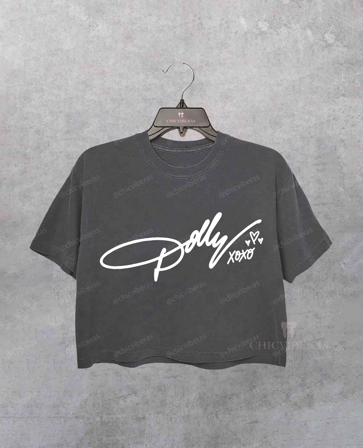 Dolly Parton Memorial Signature Vintage Graphic Crop Tee